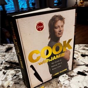 Cook with Jamie by Jamie Oliver (2007) My Guide to Making You a Better Cook